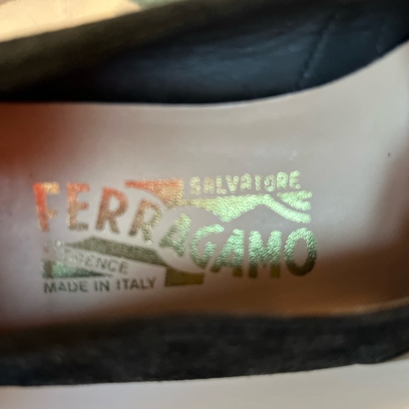 Ferragamo black suede ballerina flats - Picture 4 of 5